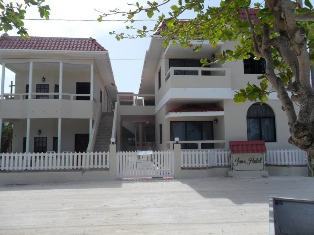 Jans Hotel Caye Caulker Exterior foto